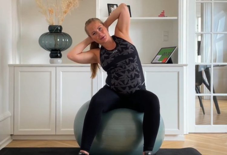 Sidebøjning gravid øvelse